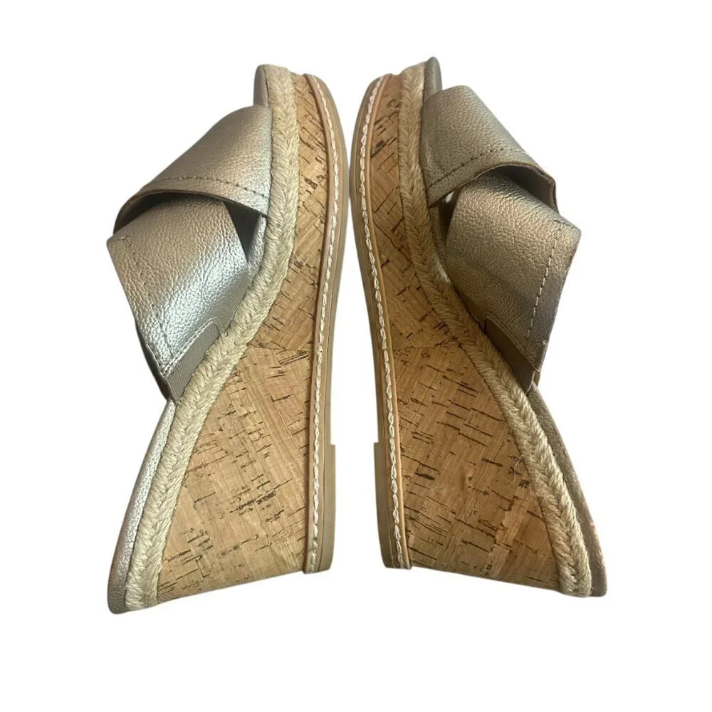 Franco Sarto Gold Slip-On Slide Wedge Sandals Metallic Comfort Size 9.5 Women's